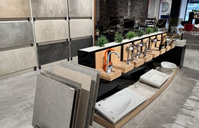 SHOWROOM