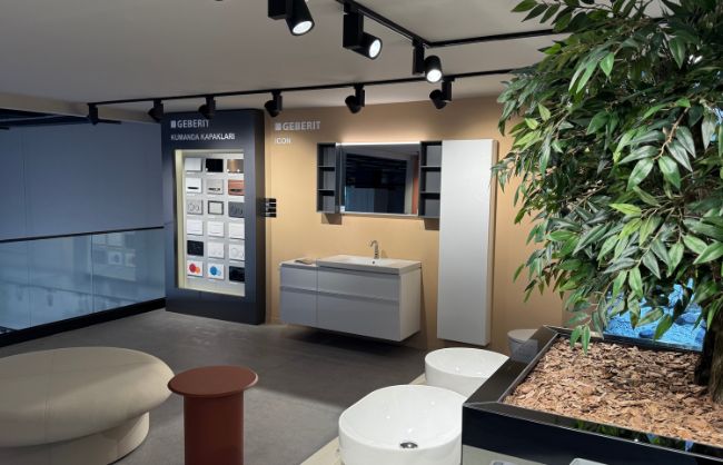 SHOWROOM